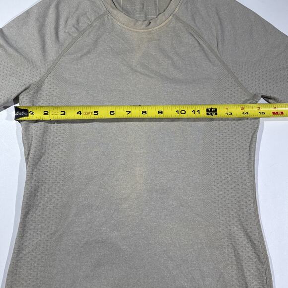 FIGS Green Salta Seamless Longsleeve Women's Underscrub T-Shirt Size XS SEE PICS - Picture 11 of 12